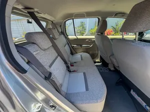 Toyota Passo 2019 Silver