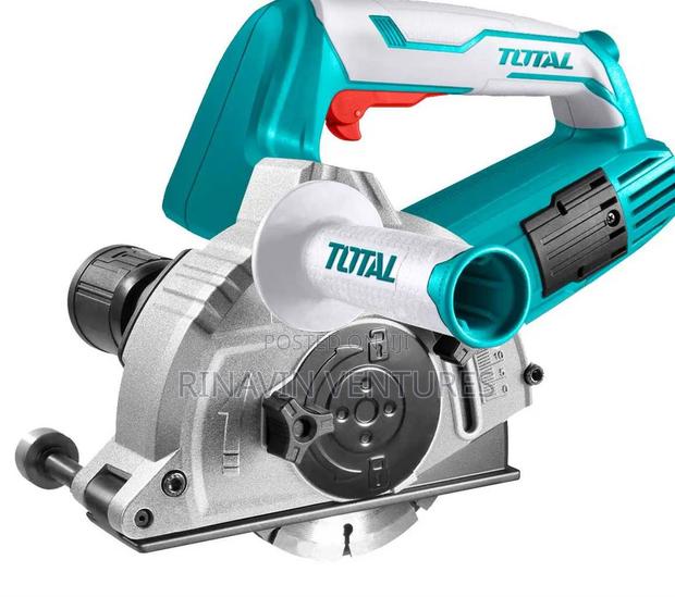 Total Twlc1256 Wall Chaser 1500w