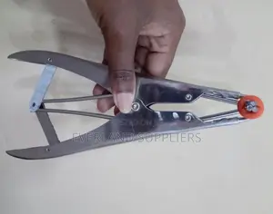 Metallic Handle Elastrator