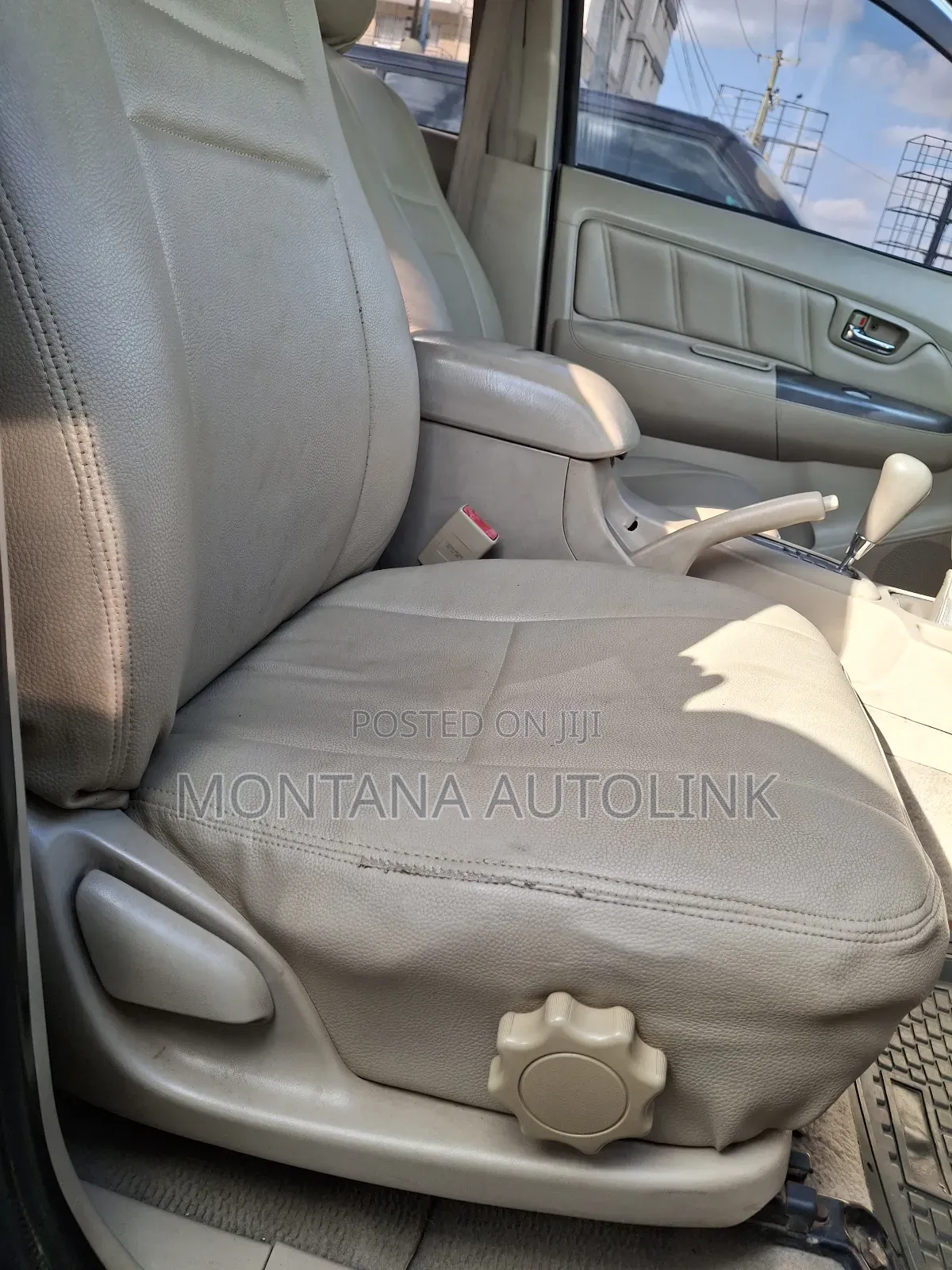 Toyota Fortuner 2.7 AWD 2005 Black