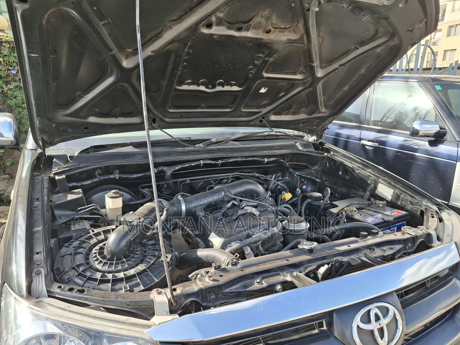 Toyota Fortuner 2.7 AWD 2005 Black