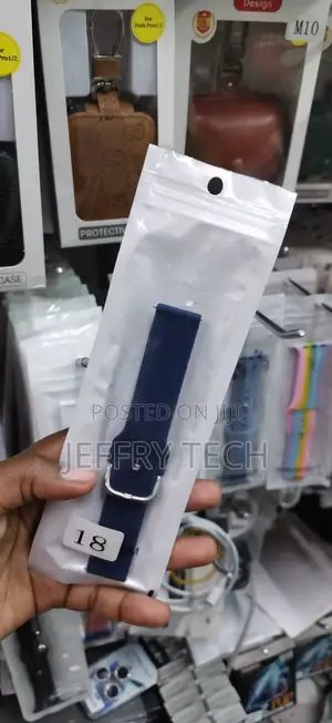 18mm in Width Blue Silicone Smartwatch Strap
