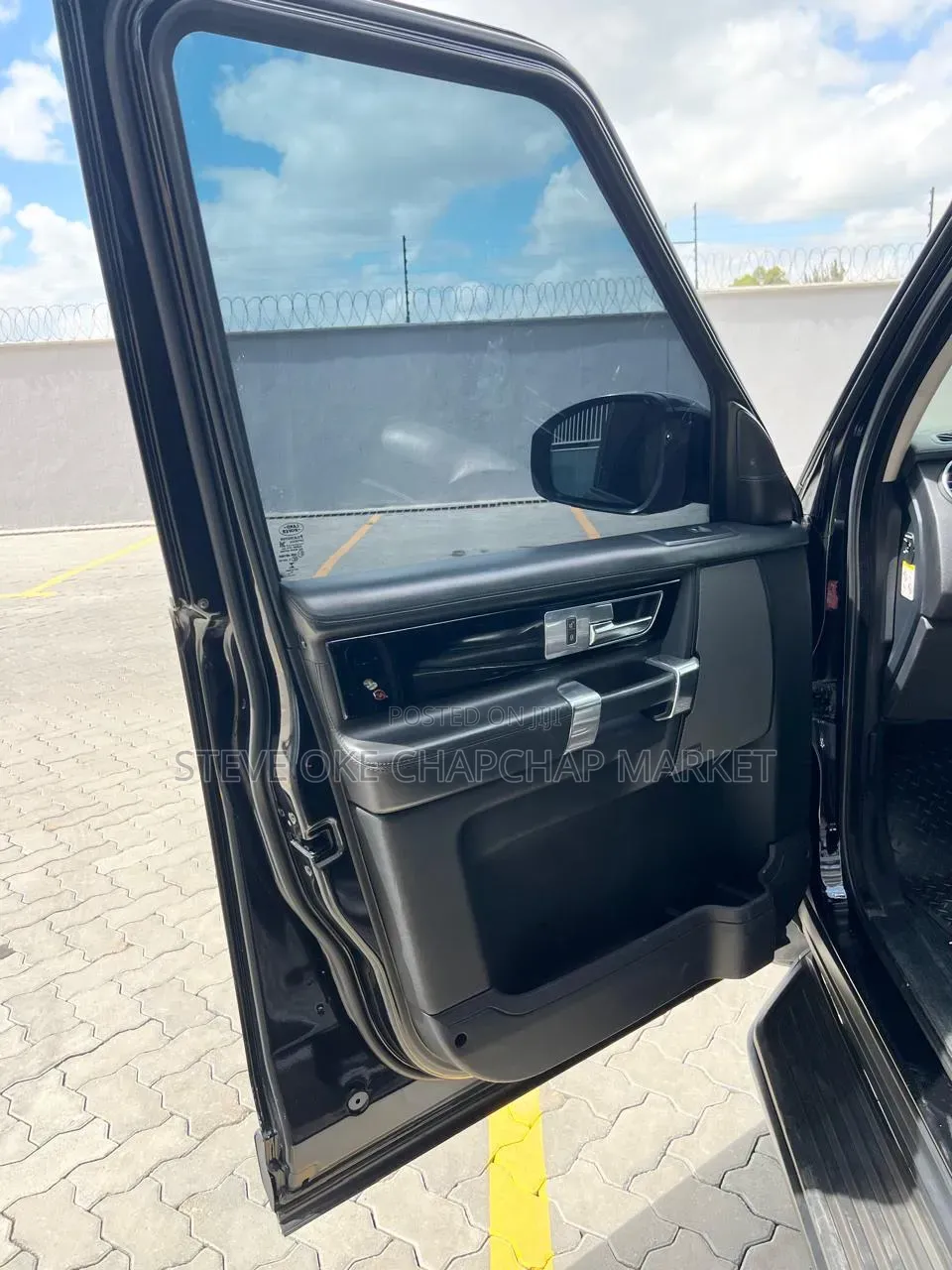 Land Rover Discovery 2016 Gray