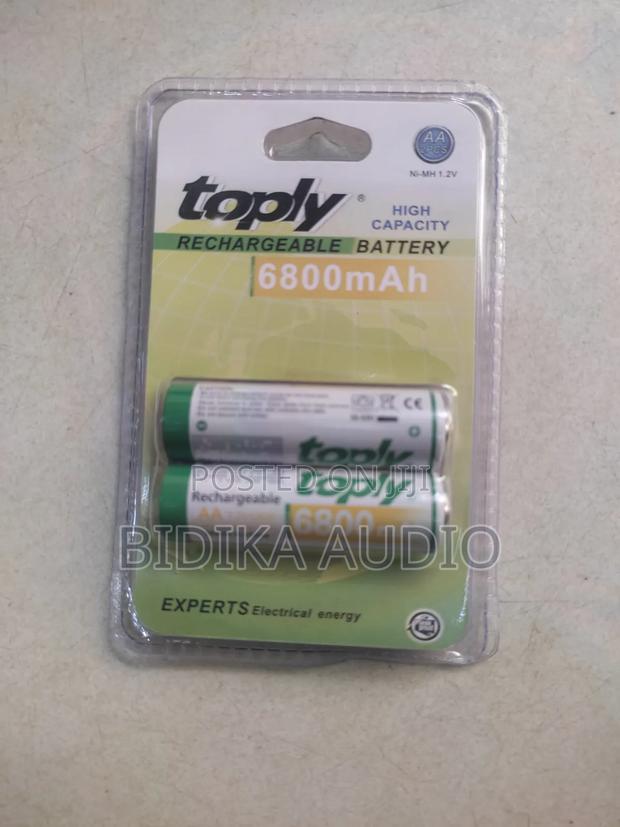 Toply High-Capacity Rechargeable Battery - main view