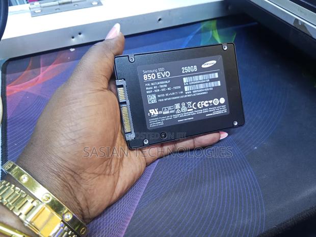 250gb Samsung Evo 850 - main view