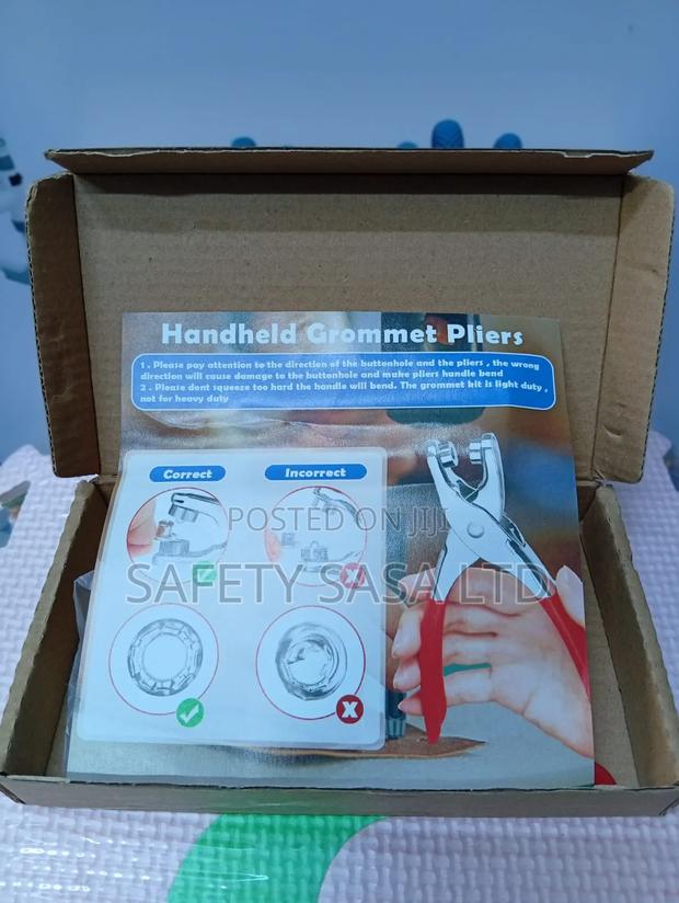 Handheld Grommet Pliers - thumbnail 5