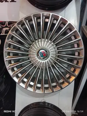 Alpina Style 17-Inch Radial Alloy Rims - Metallic Silver