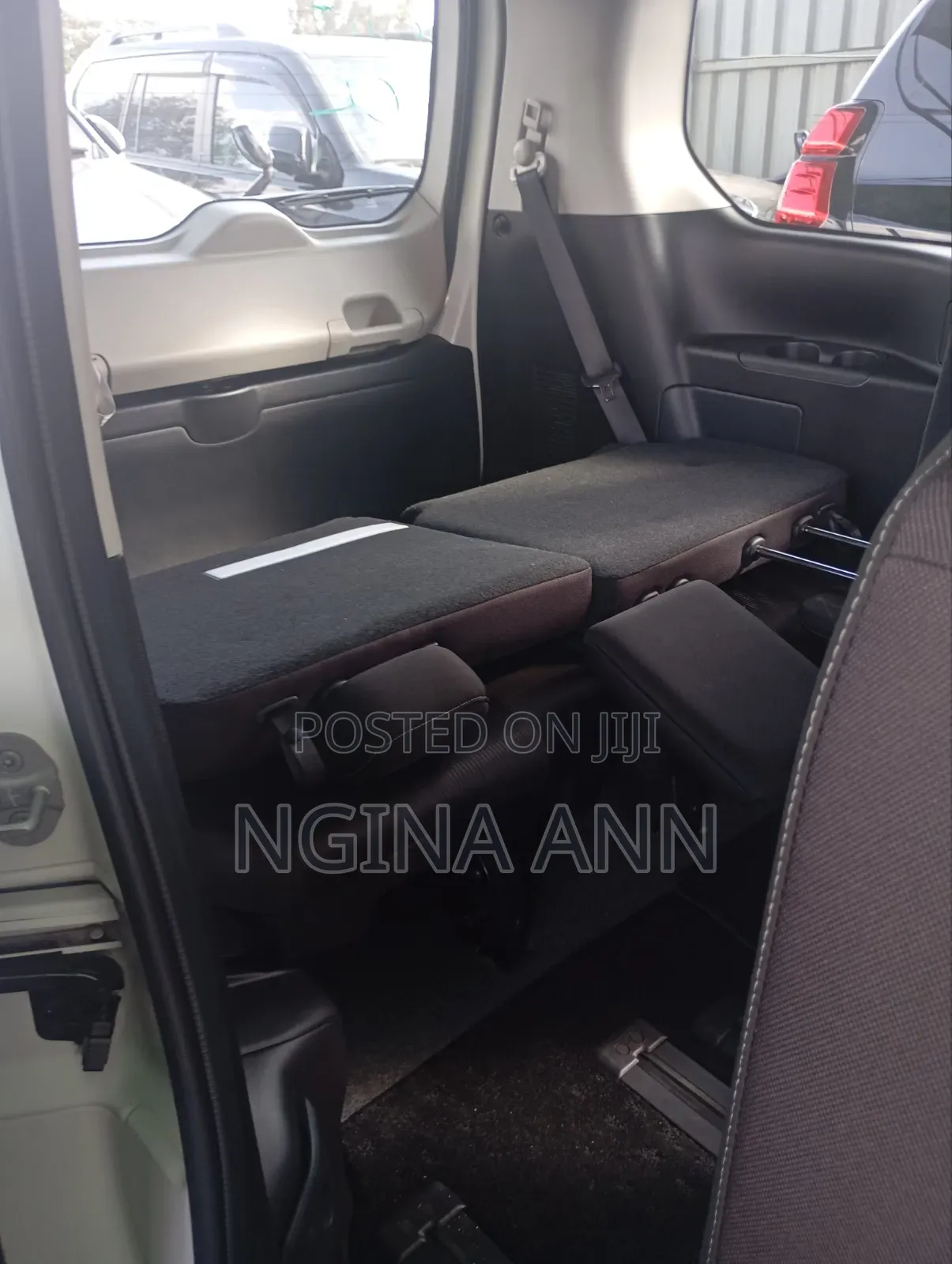 Nissan Serena 2019 White