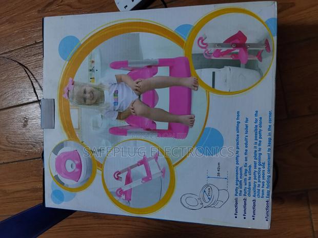 Foldable Children's Toilet Trainer Seat – Easy Potty Training