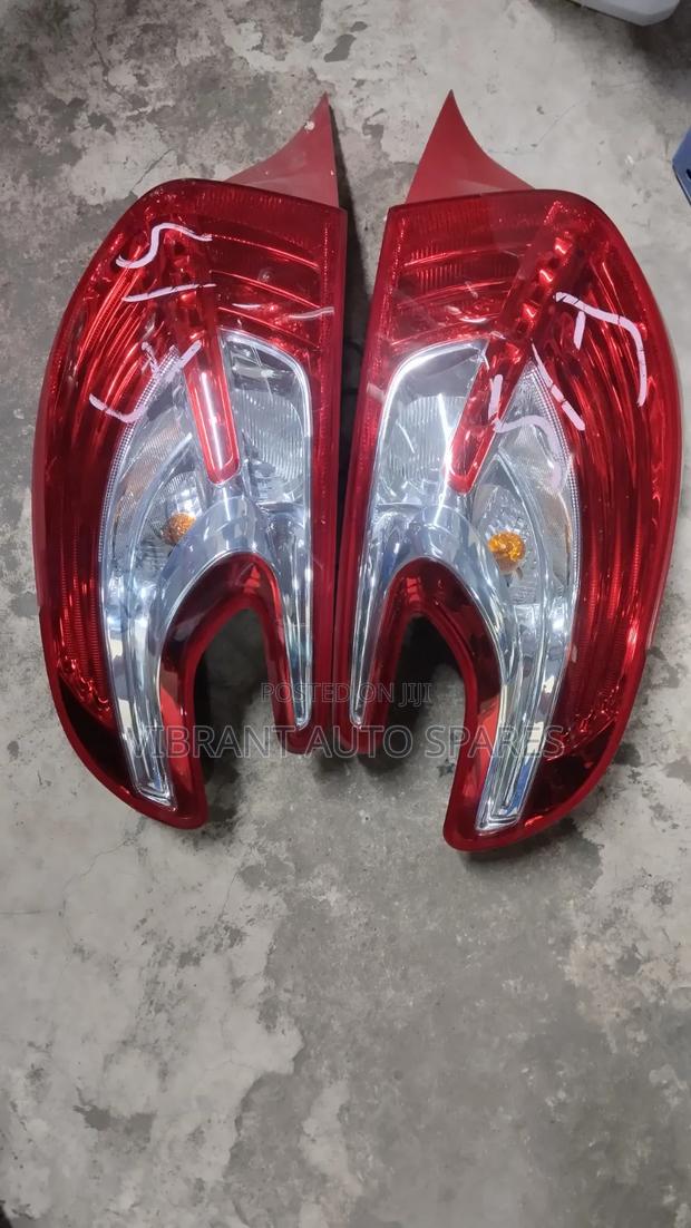 Peaugeot Backlights