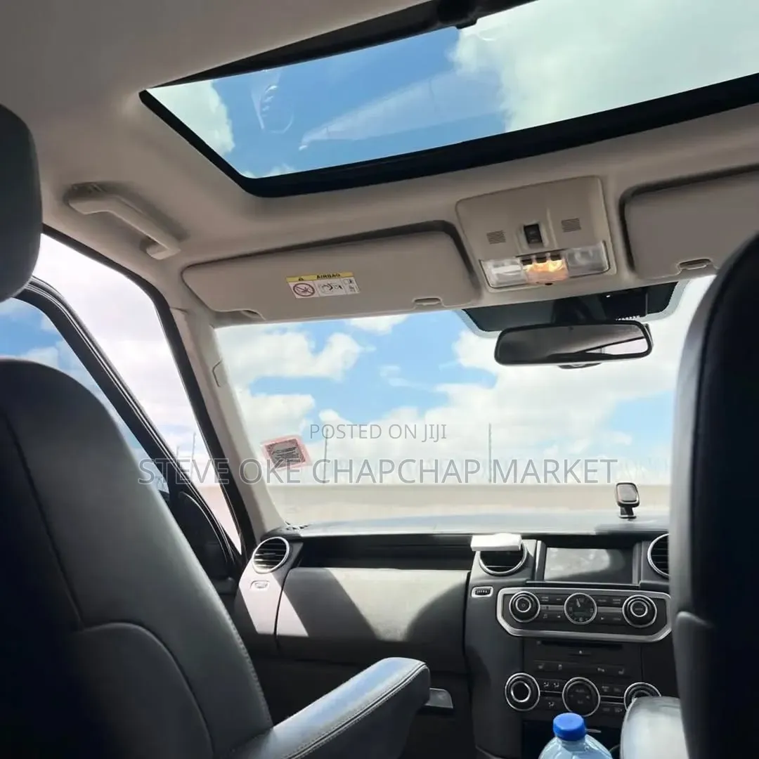 Land Rover Discovery 2016 Gray
