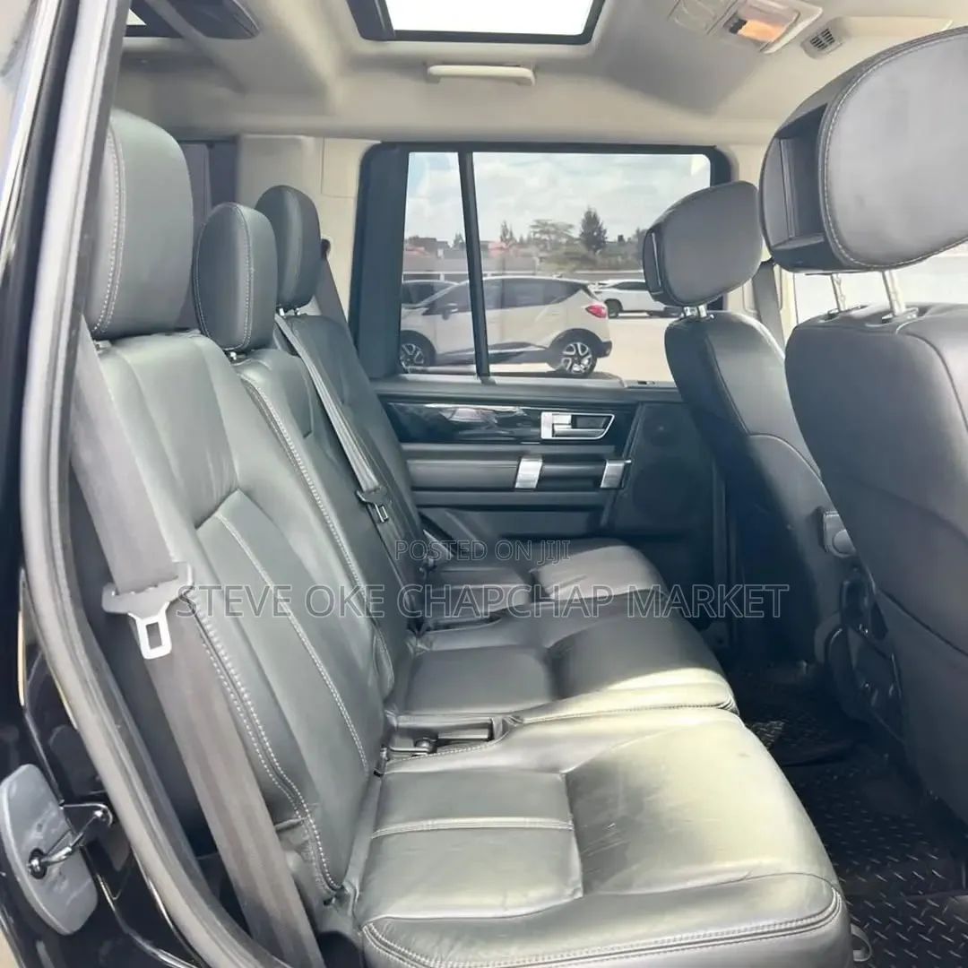 Land Rover Discovery 2016 Gray