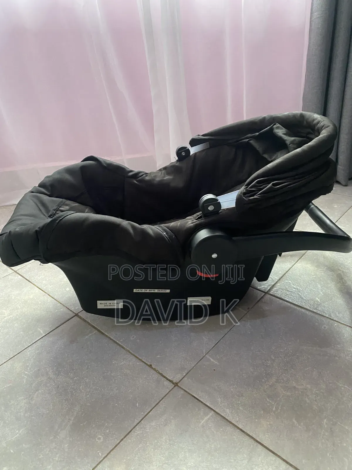 Baby Carry Cot/ Infant Car Seat Rocker