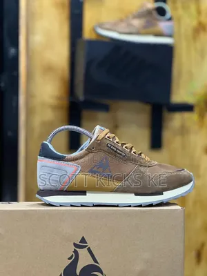 Le Coq Sportif Brown Sneakers
