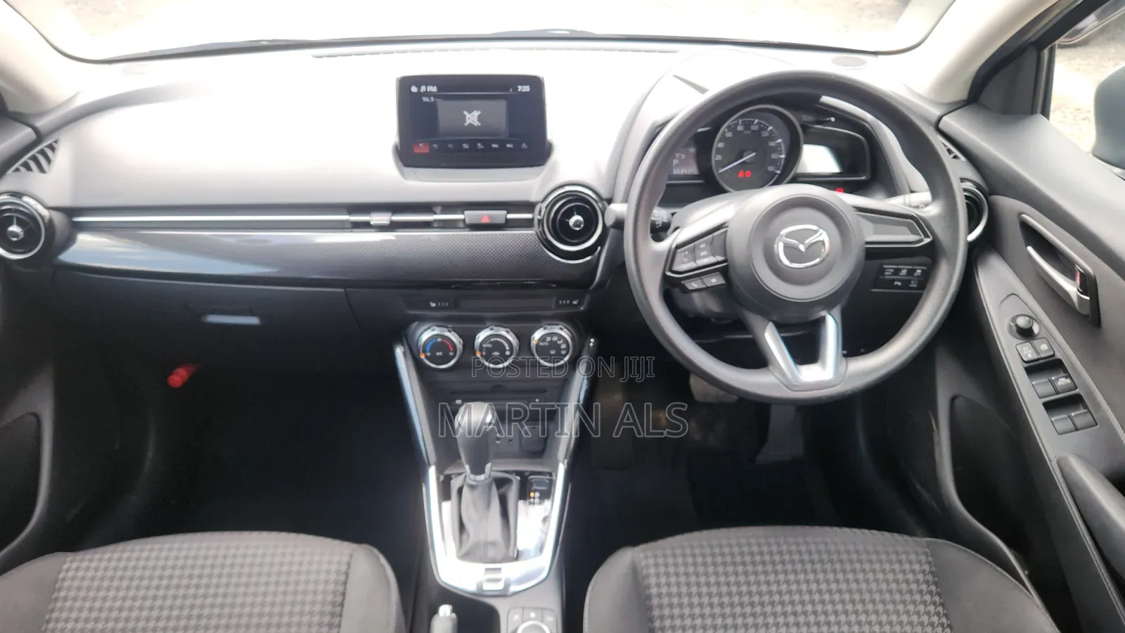 Mazda Demio 2019 Silver
