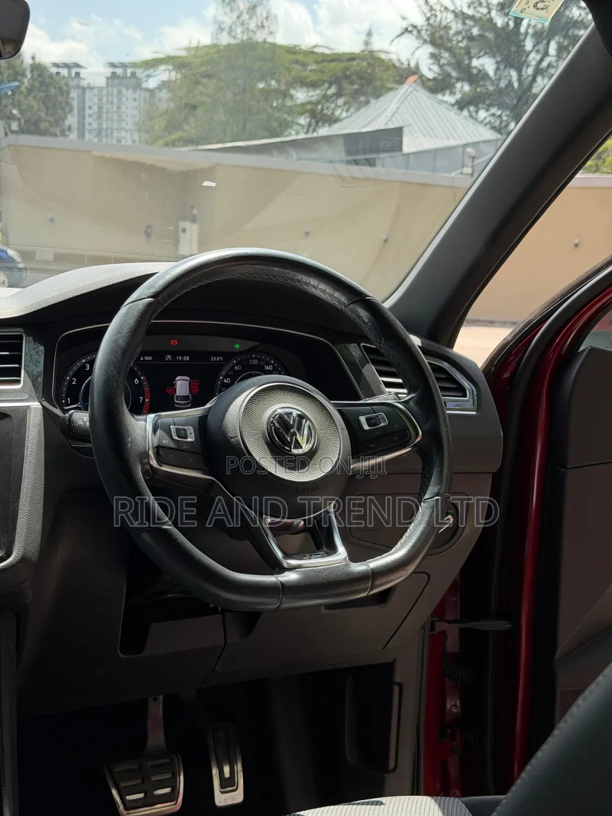 Volkswagen Tiguan 2018 Red