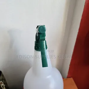 Flower 2 Litre Spray Bottles Trigger Garden Sprayer Fumigation 2l