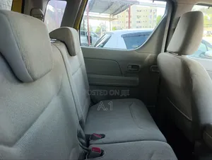 Suzuki Wagon R 2019 Yellow