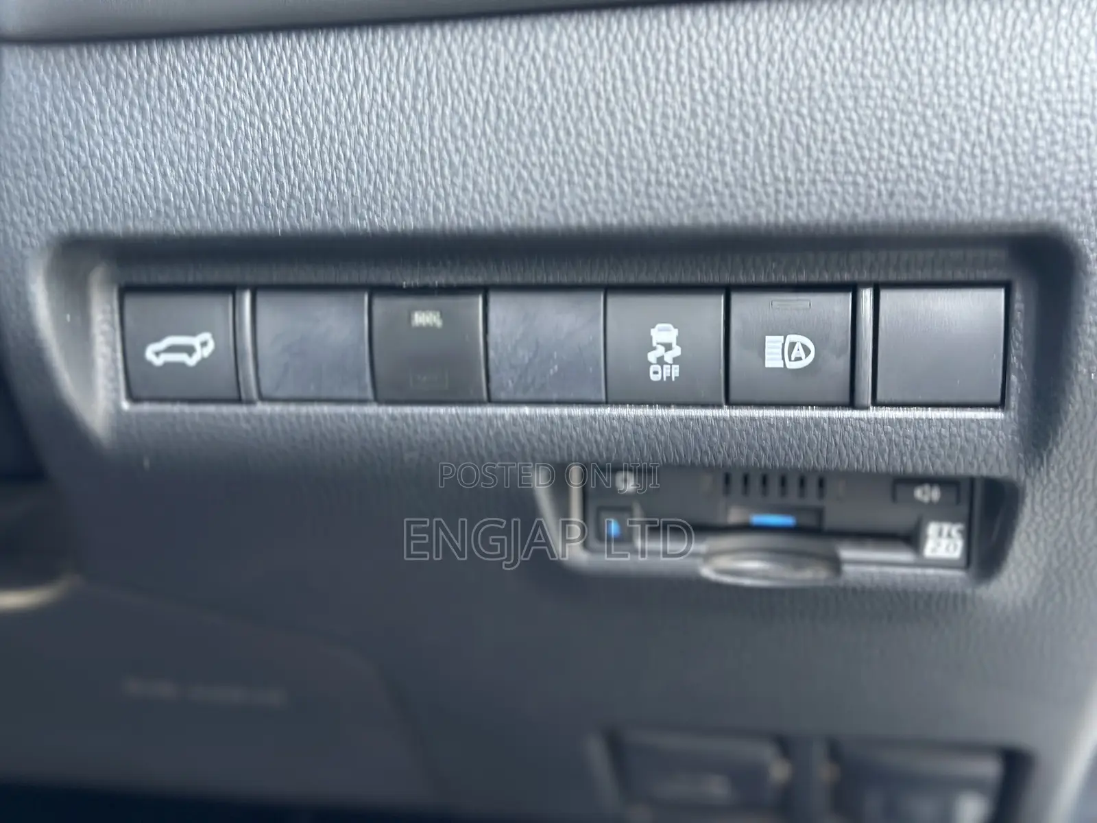 Toyota Harrier 2020 Pearl