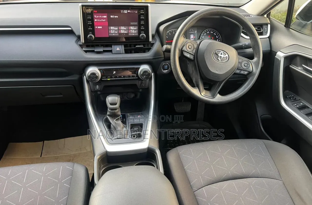 Toyota RAV4 2020 Pearl