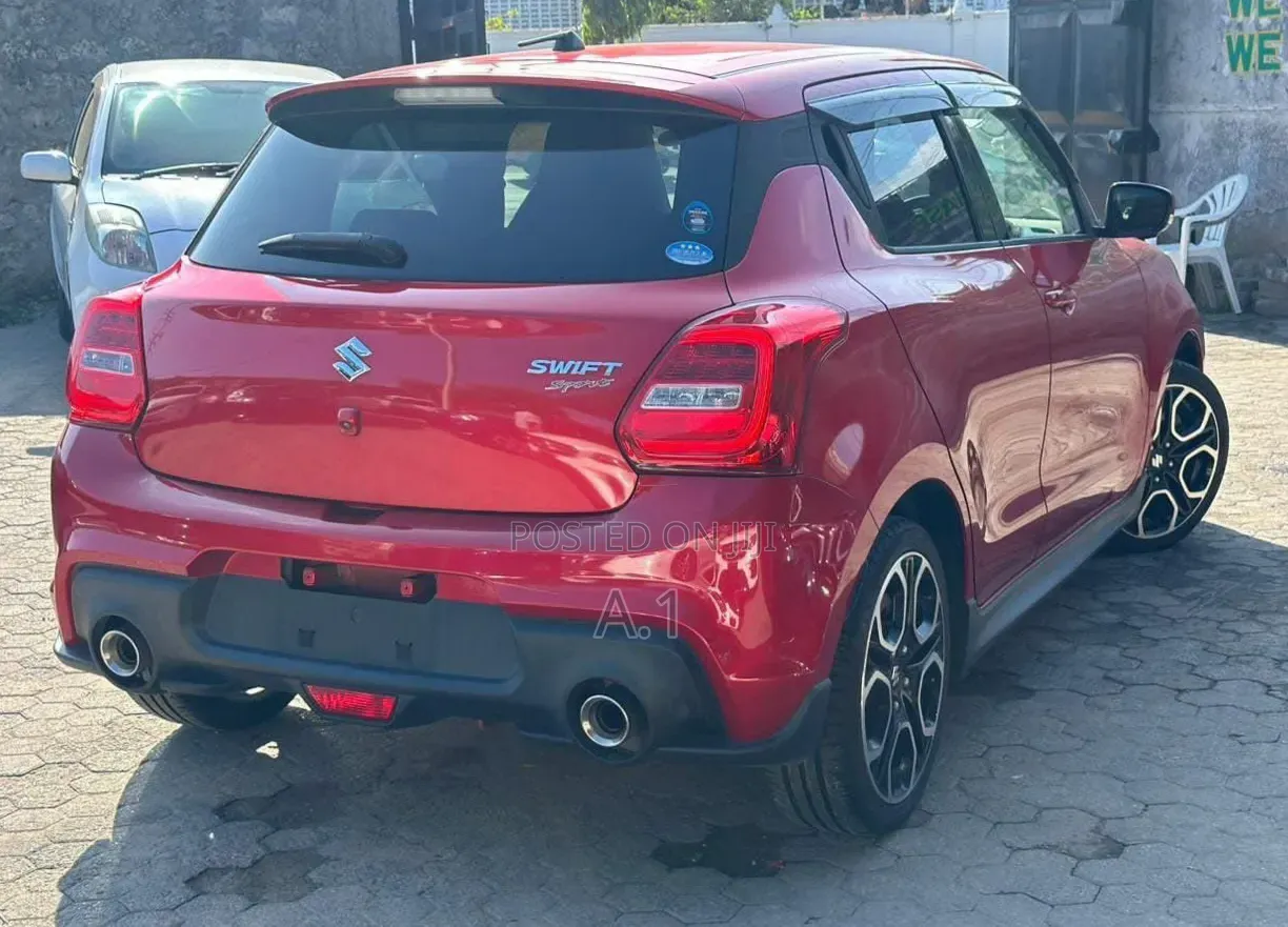 Suzuki Swift 2019 Red