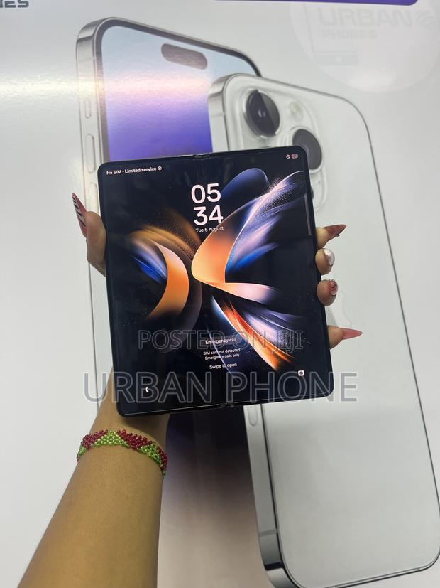 Samsung Galaxy Z Fold4 256 GB Black