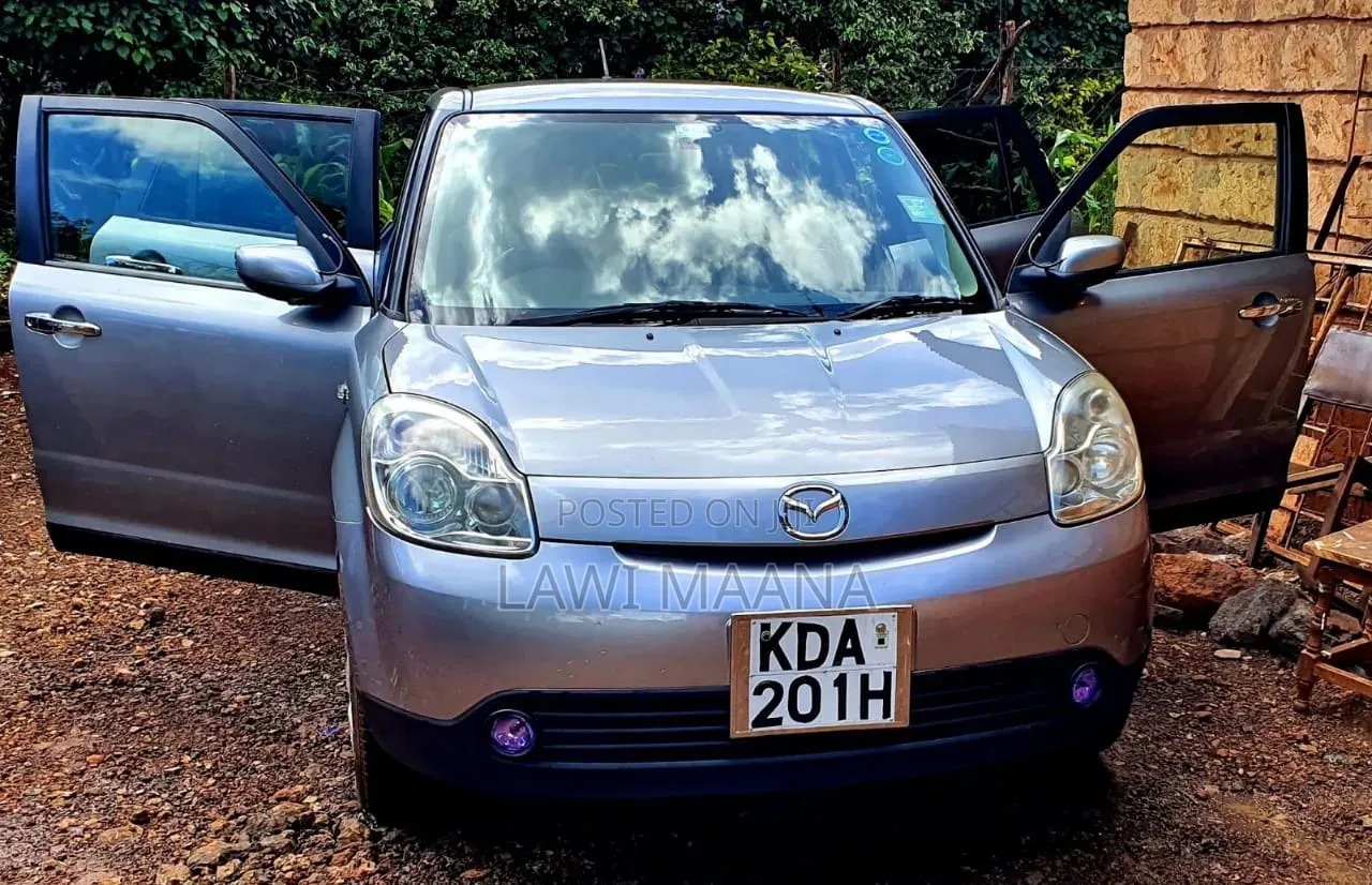 Mazda Verisa 2014 Silver