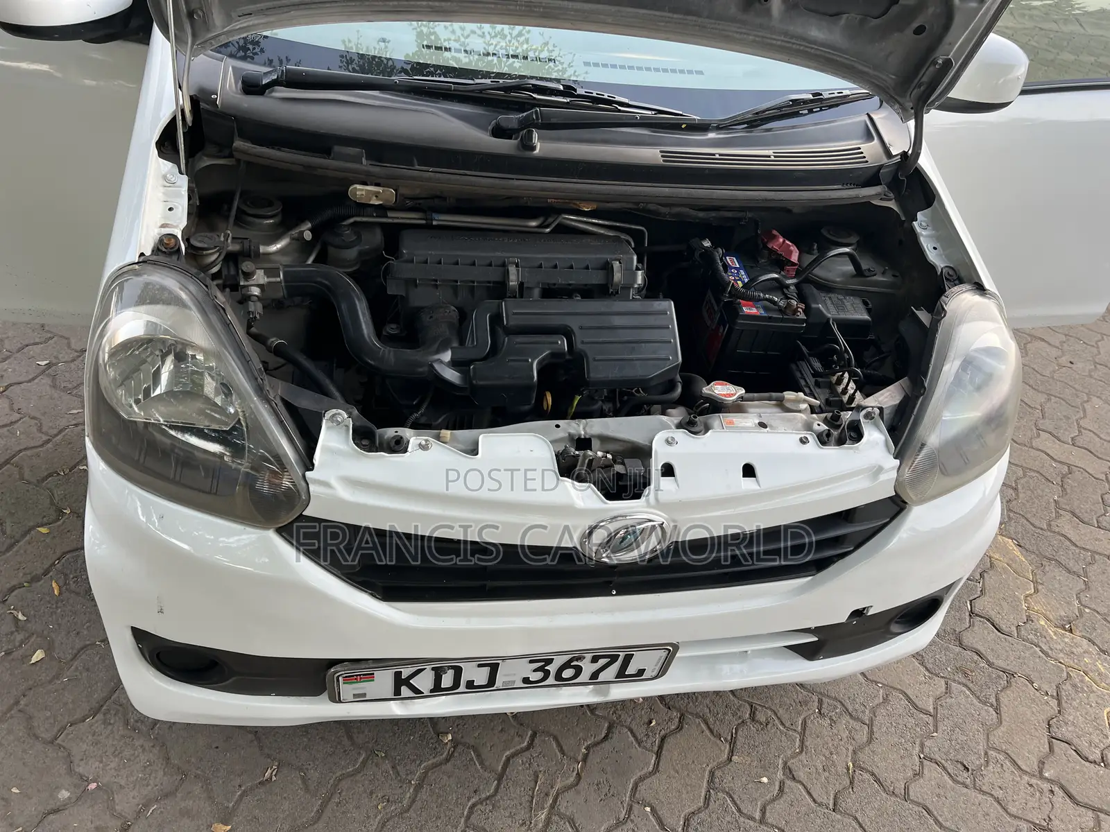 Daihatsu Mira 2015 White