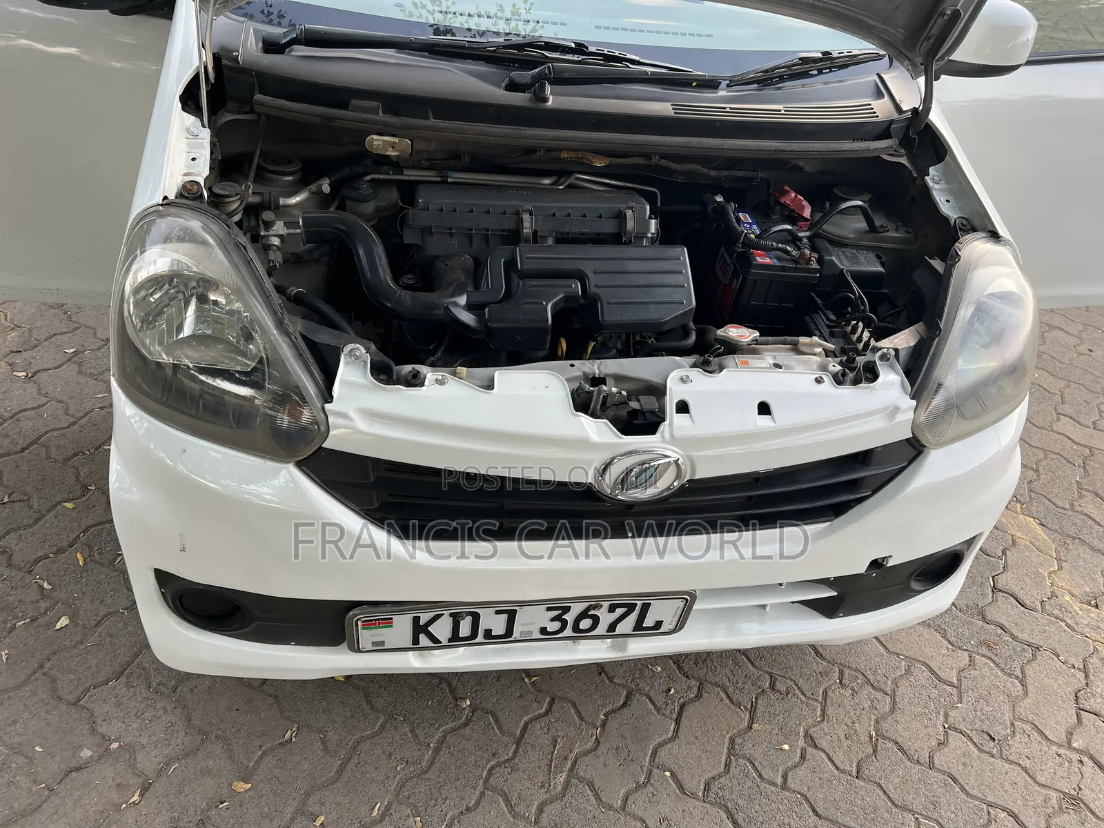 Daihatsu Mira 2015 White