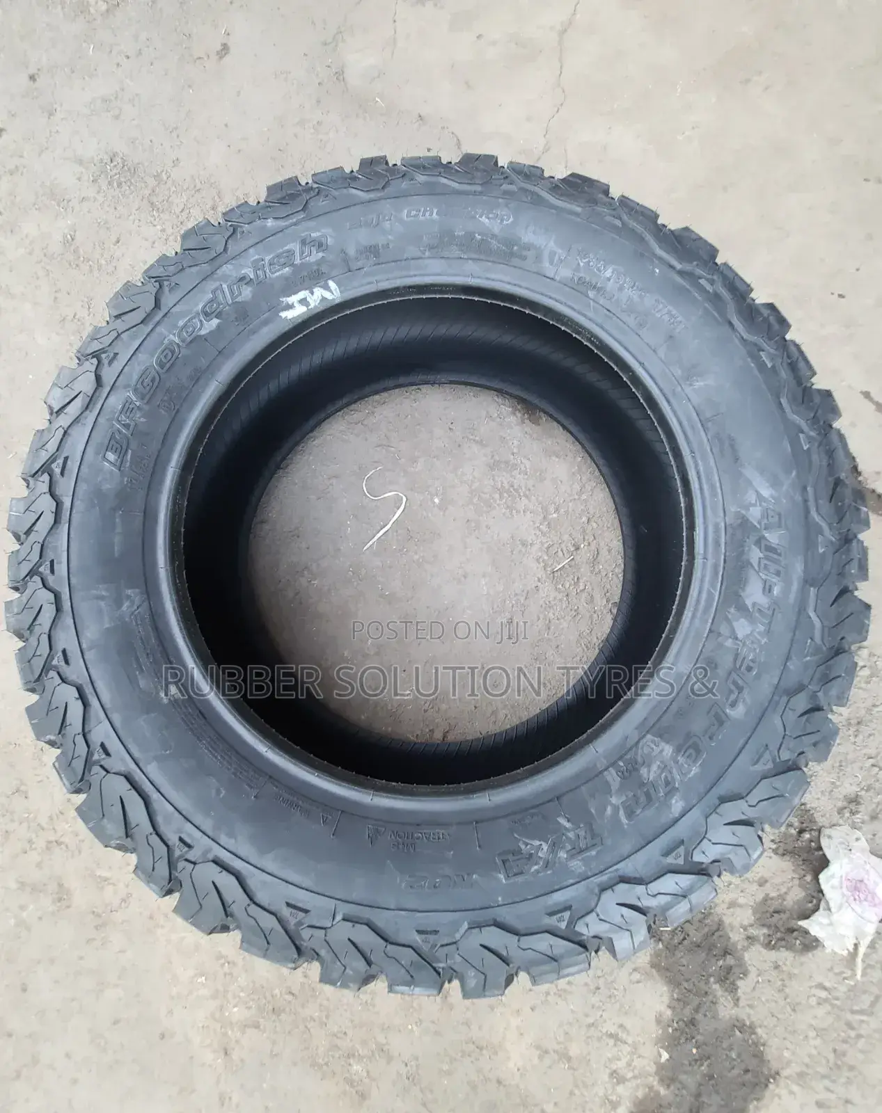 285 /55 R20 Bf Goodrich Tyres a/Tk02 All-Terrain (Made in U.S.A)