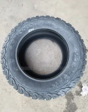 285 /55 R20 Bf Goodrich Tyres a/Tk02 All-Terrain (Made in U.S.A)