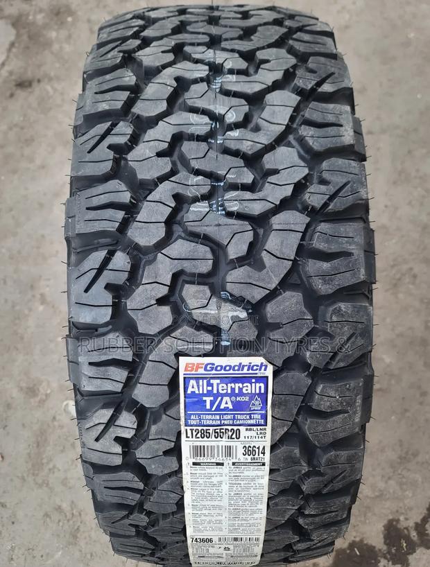 285 /55 R20 Bf Goodrich Tyres a/Tk02 All-Terrain (Made in U.S.A)