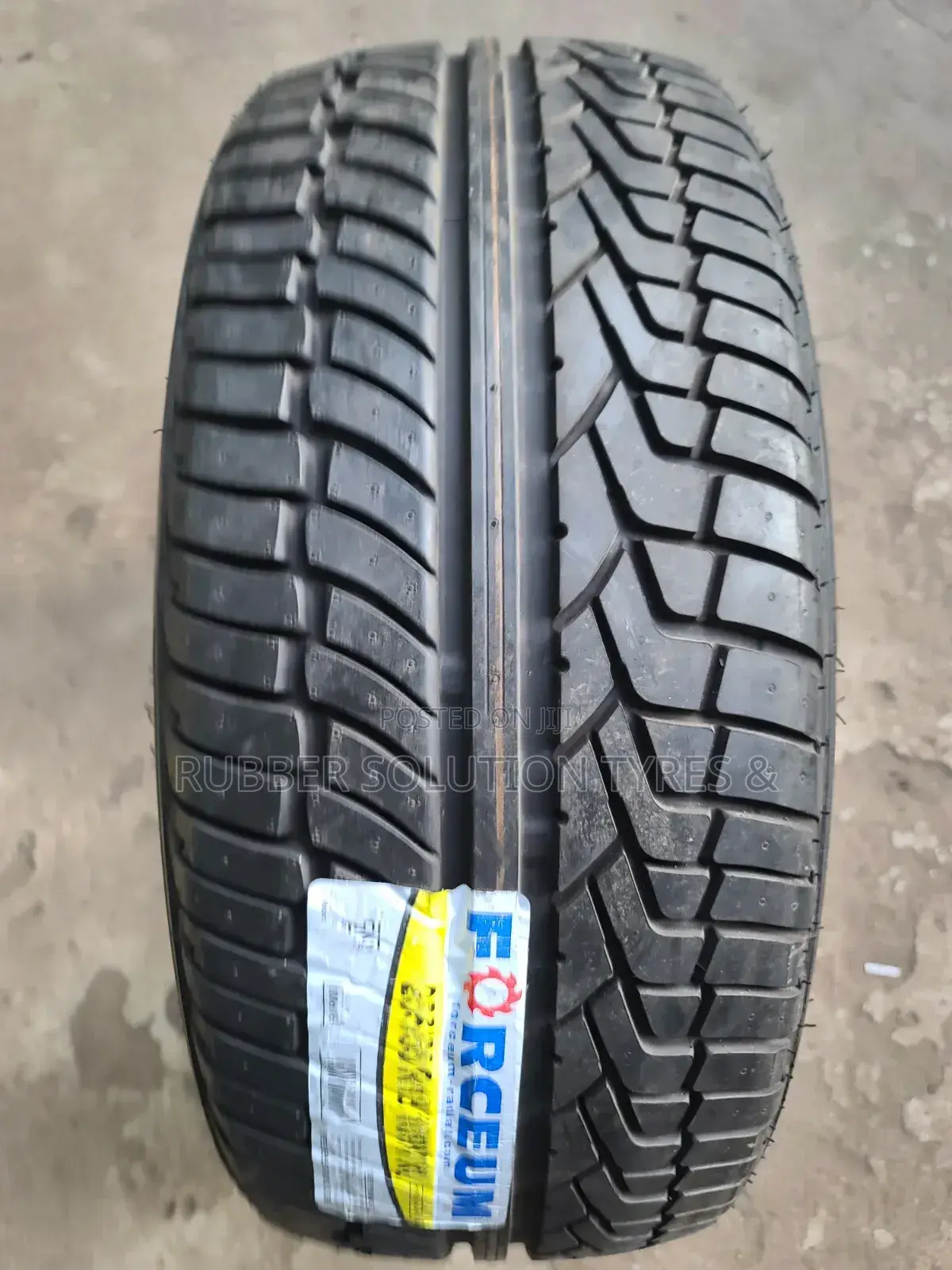 255/55 R18 Forceum Tyres 109v X/L (Made in Indonesia)