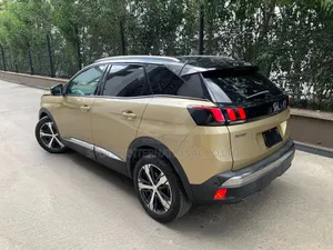 Peugeot 3008 2018 Gold