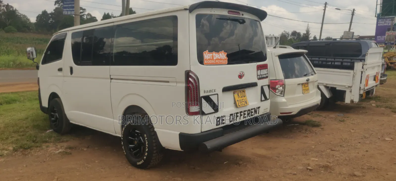 Toyota HiAce SV Premium 2013 White