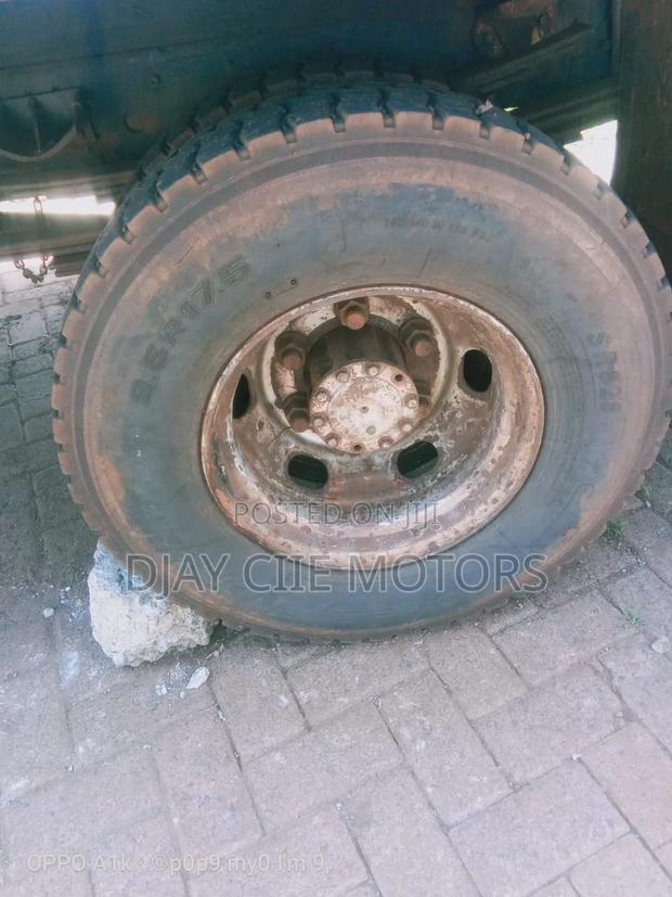 Isuzu 4.3 Lorry - thumbnail 8
