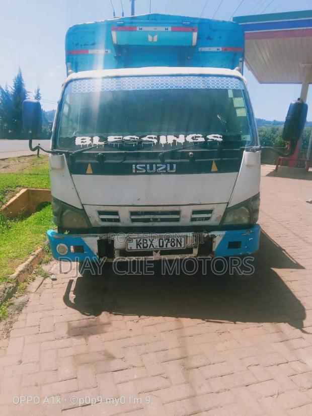 Isuzu 4.3 Lorry - thumbnail 10