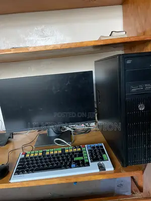 Desktop Computer HP Z420 24GB Intel Xeon HDD+SSD 1.5T