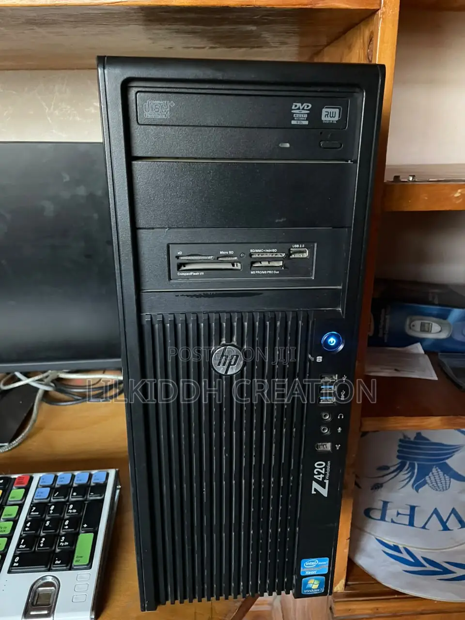Desktop Computer HP Z420 24GB Intel Xeon HDD+SSD 1.5T