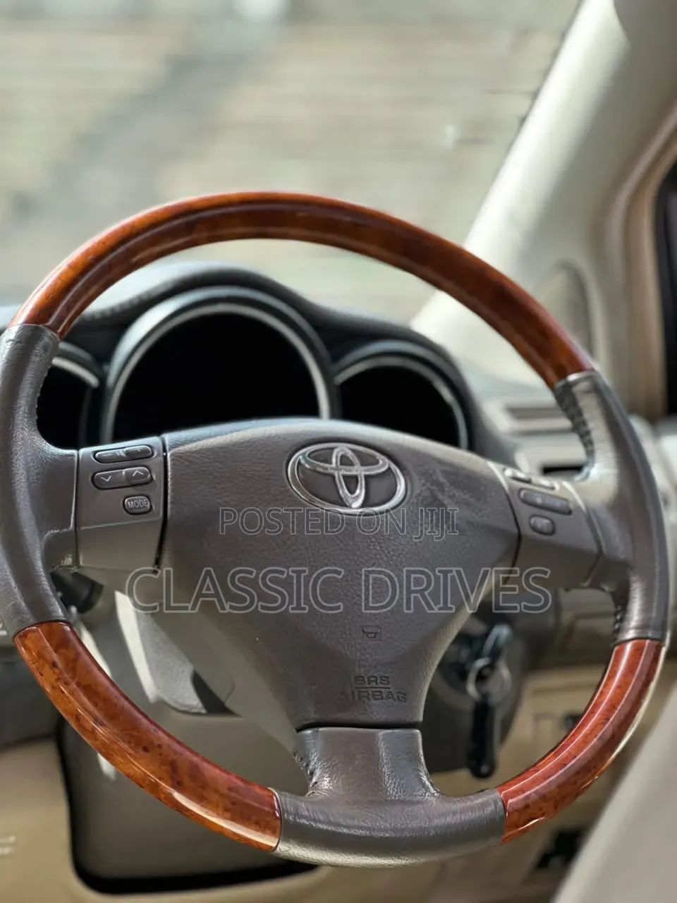Toyota Harrier 2008 Gold