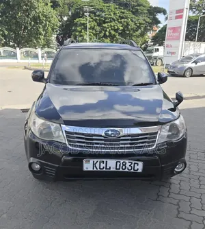 Subaru Forester 2011 Black