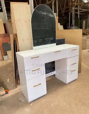 Modern Dressing Table