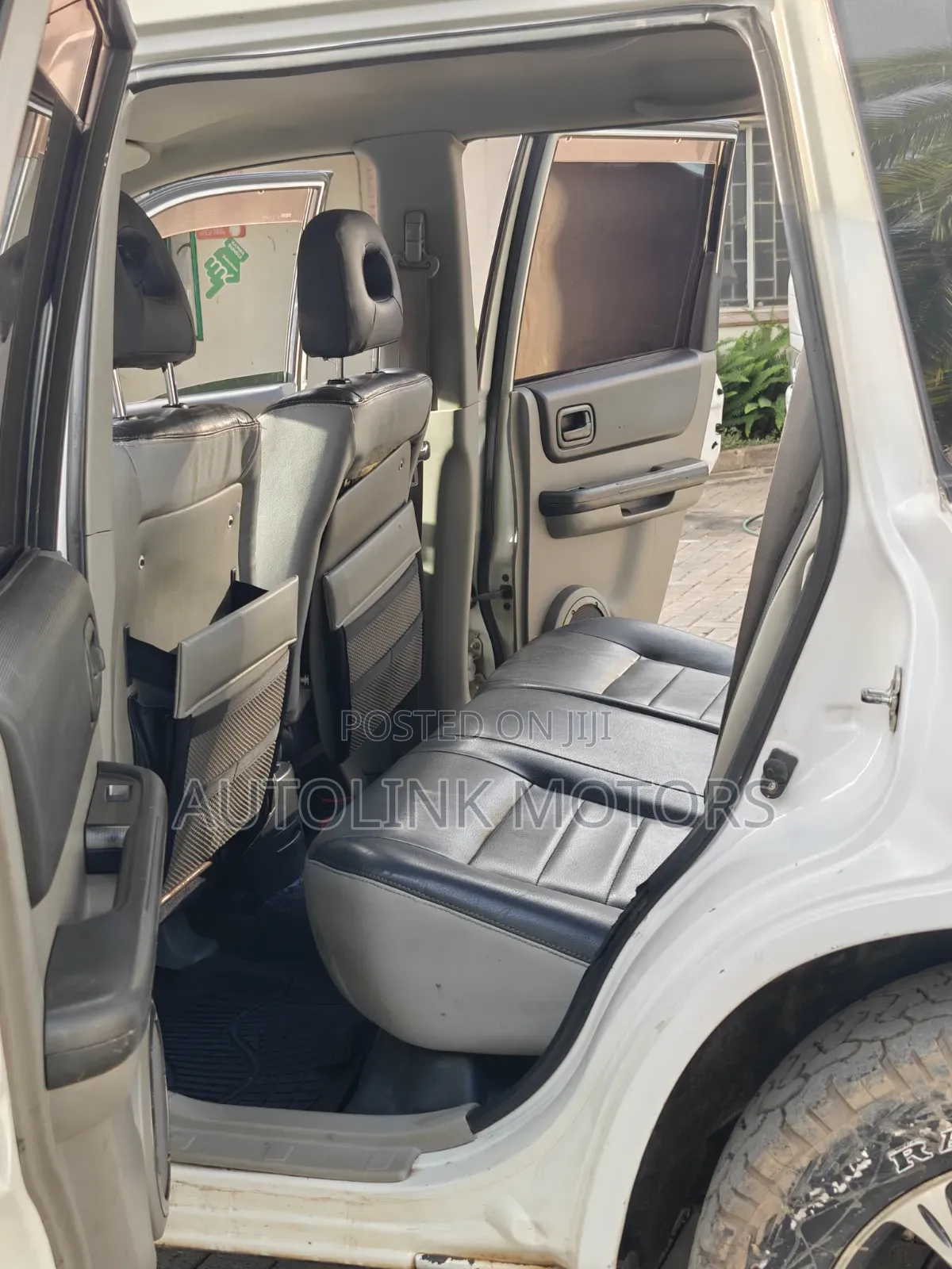 Nissan X-Trail 2007 White