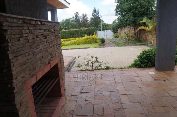 3bdrm Chalet in Nyari for rent - thumbnail 3