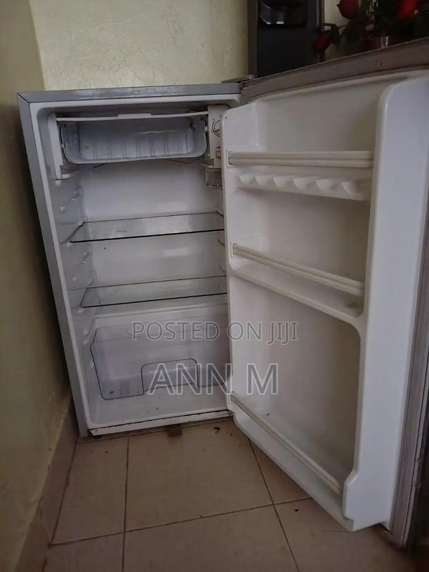 Ramtons Small Fridge Slightly Used - thumbnail 2