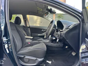 Toyota Premio 2018 Blue
