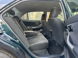 Toyota Premio 2018 Blue
