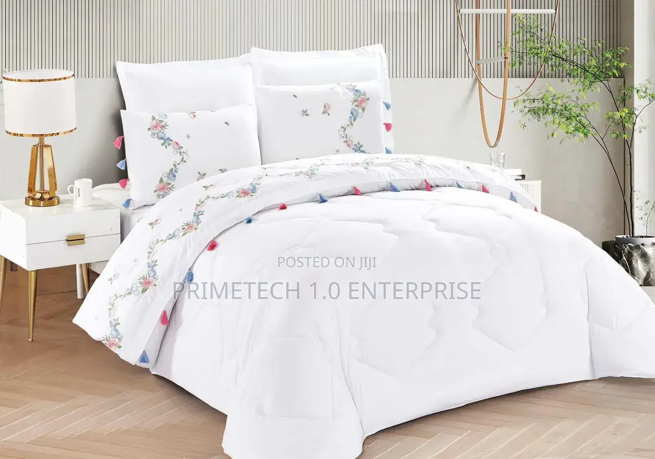 Eyptian Duvet Covers With Bedsheet and 2 Pillows