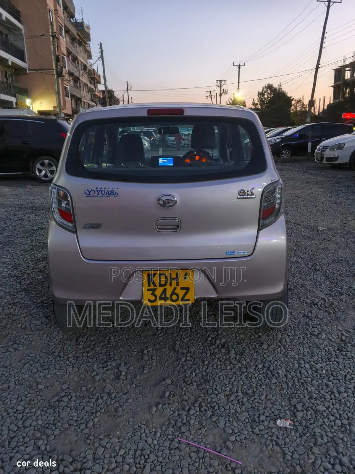 Daihatsu Mira 2015 Pink