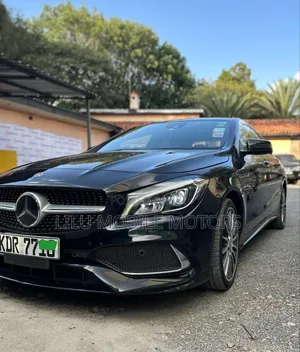 Mercedes-Benz CLA-Class 2017 Black